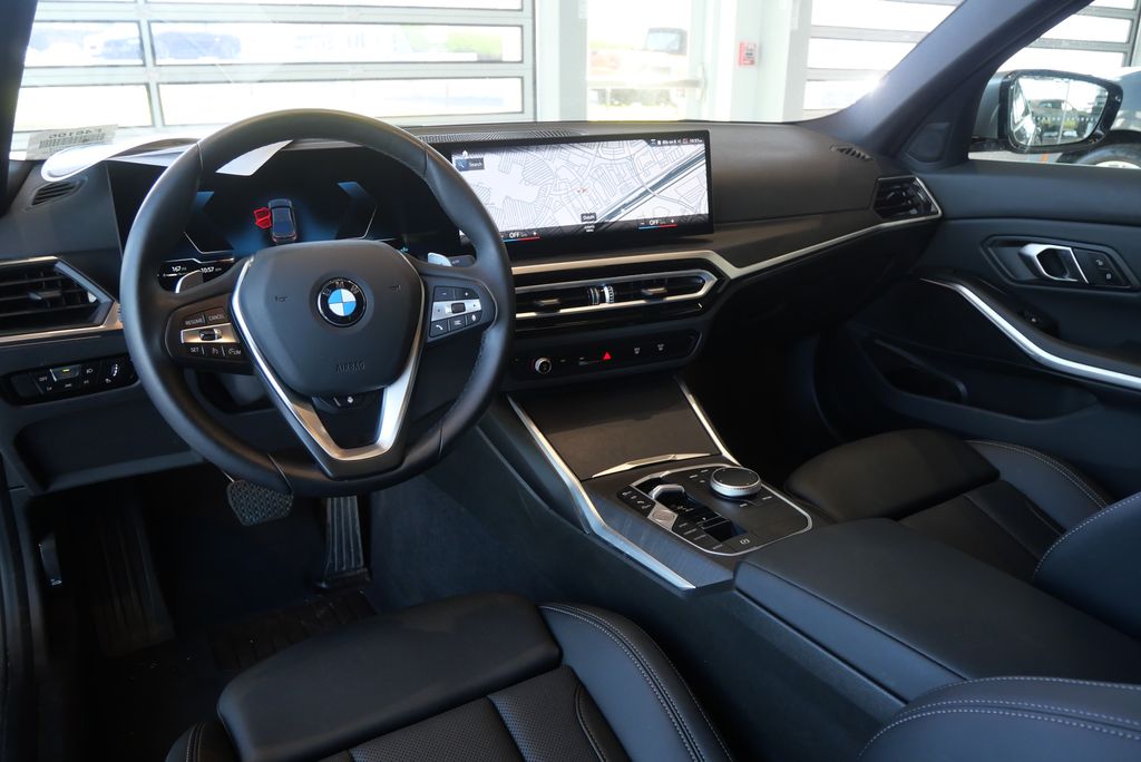 2024 BMW 3 Series 330i 14