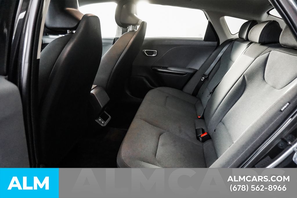 Used 2025 Gray Kia LXS image 19