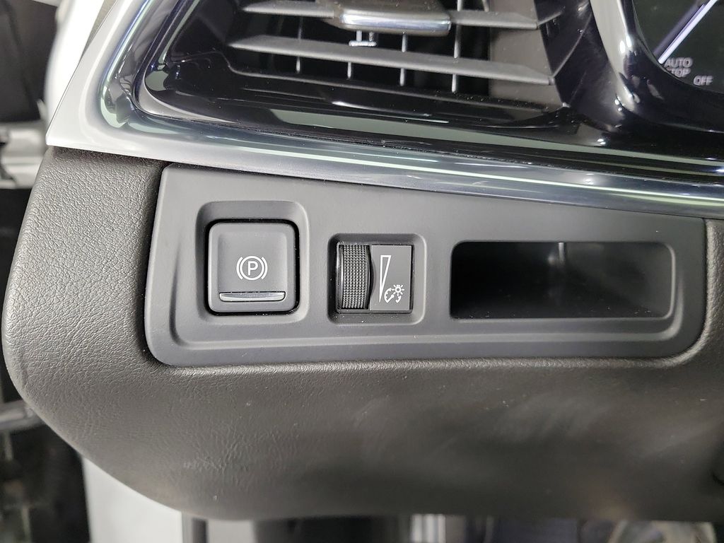2020 Cadillac XT6 Premium Luxury Silver at Tom Peacock Cadillac