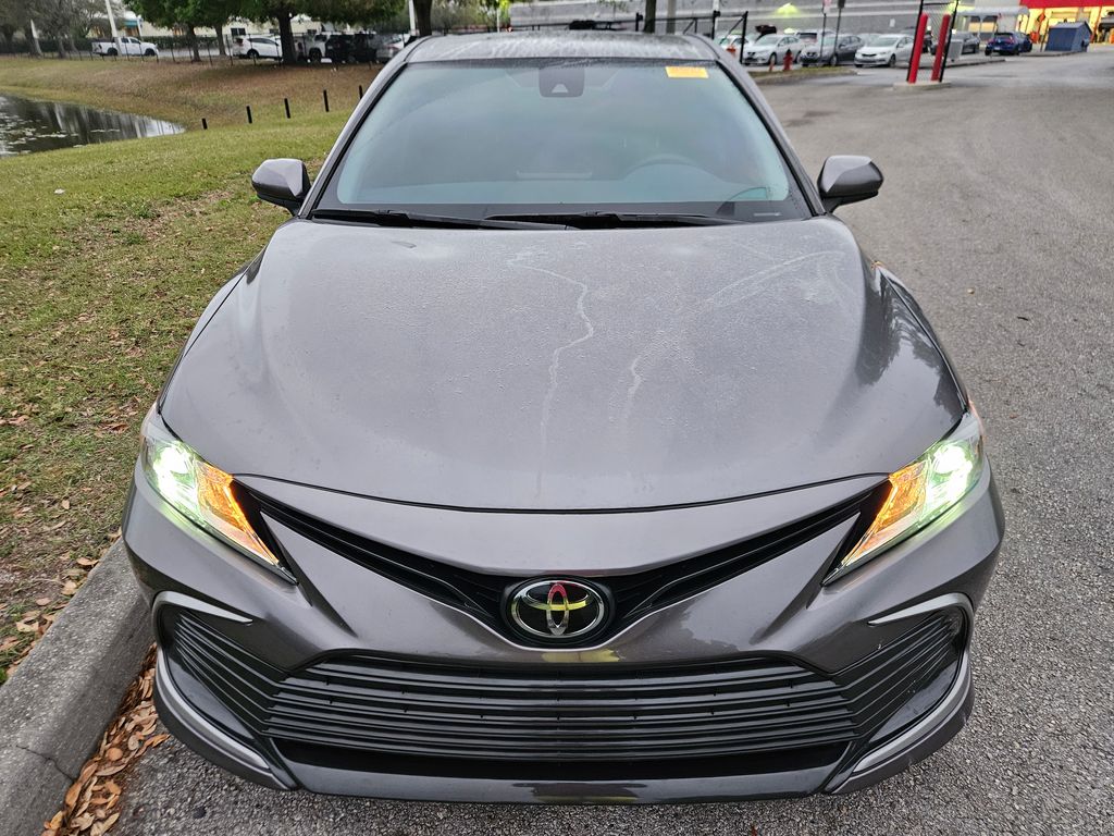 2023 Toyota Camry LE 8