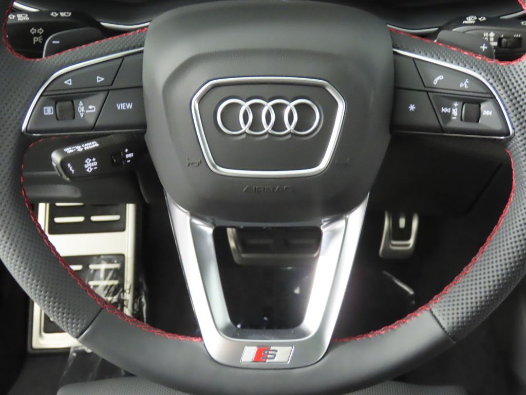 Thumbnail: 2026 Audi Q7 - 15