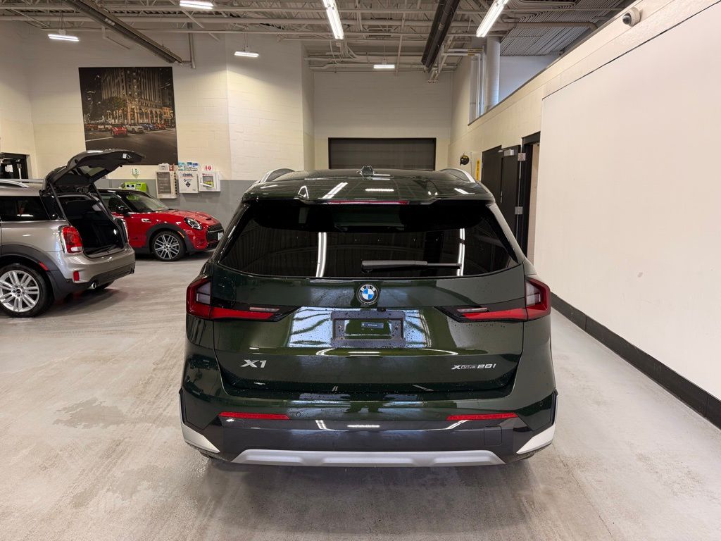 Thumbnail: 2025 BMW X1 - 4