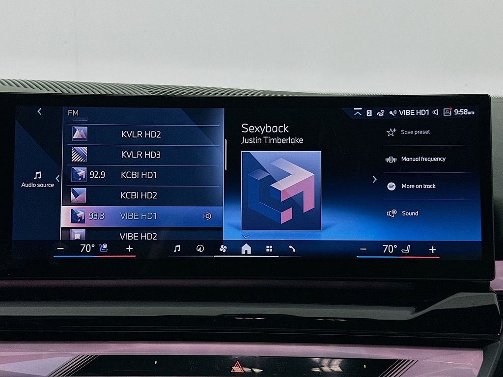 Thumbnail: 2025 BMW i5 - 15