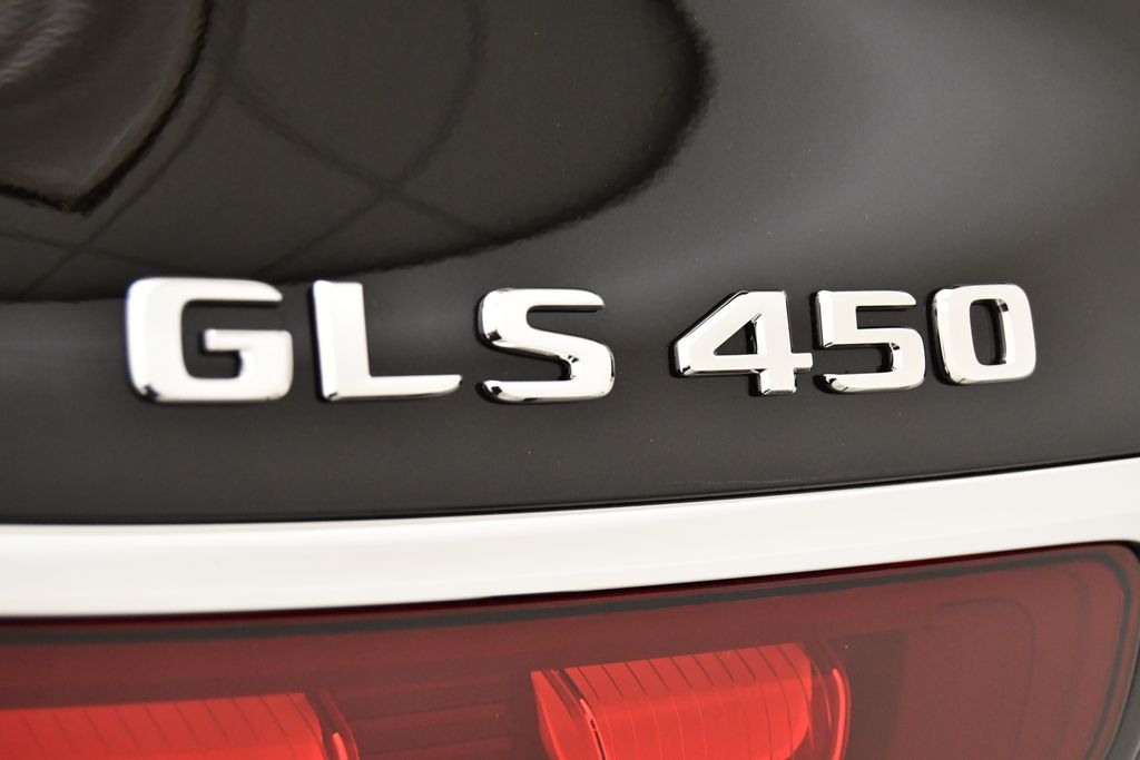 2024 Mercedes-Benz GLS 450 4MATIC 9