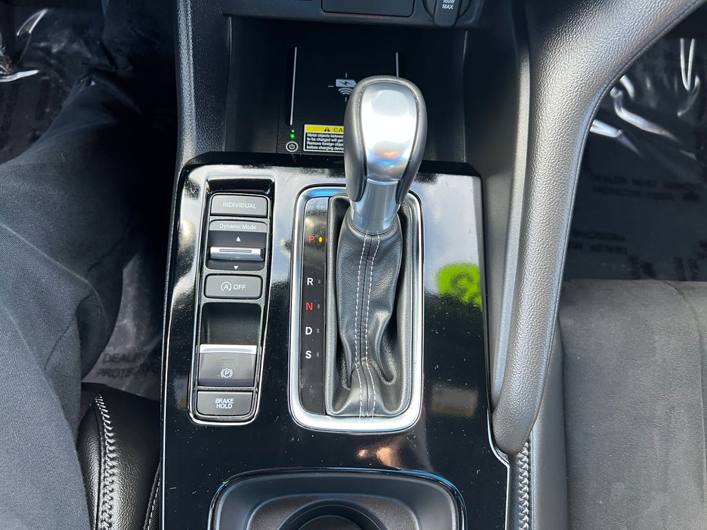 Thumbnail: 2025 Acura Integra - 28