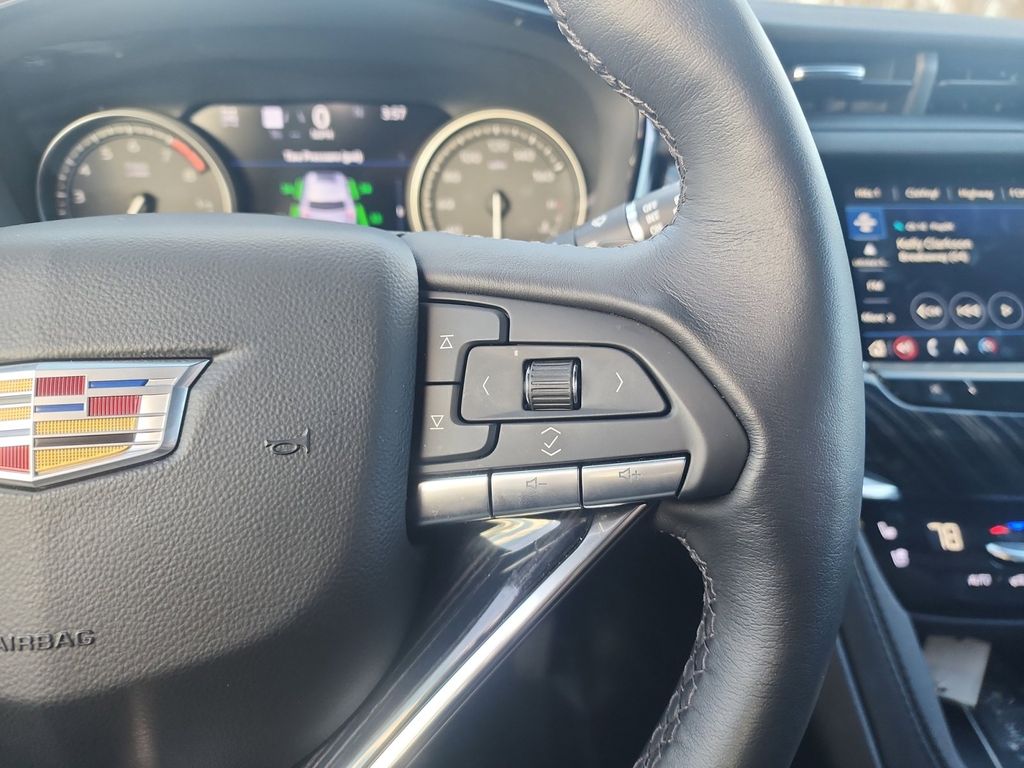 2024 Cadillac XT6 Premium Luxury 21