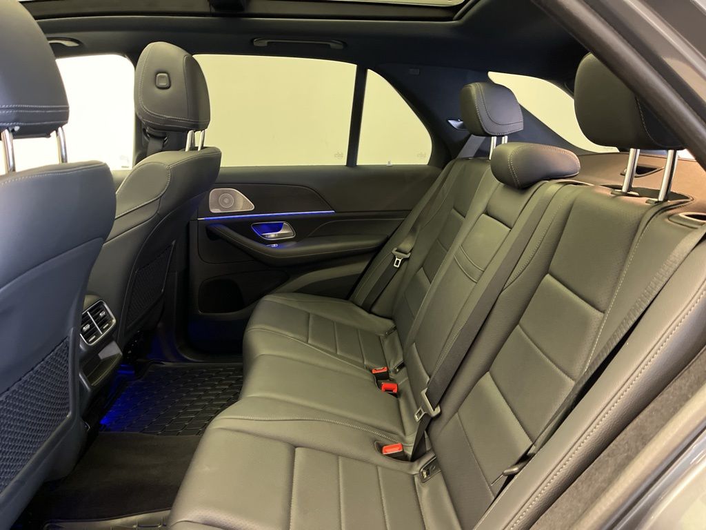 Thumbnail: 2025 Mercedes-Benz GLE - 24