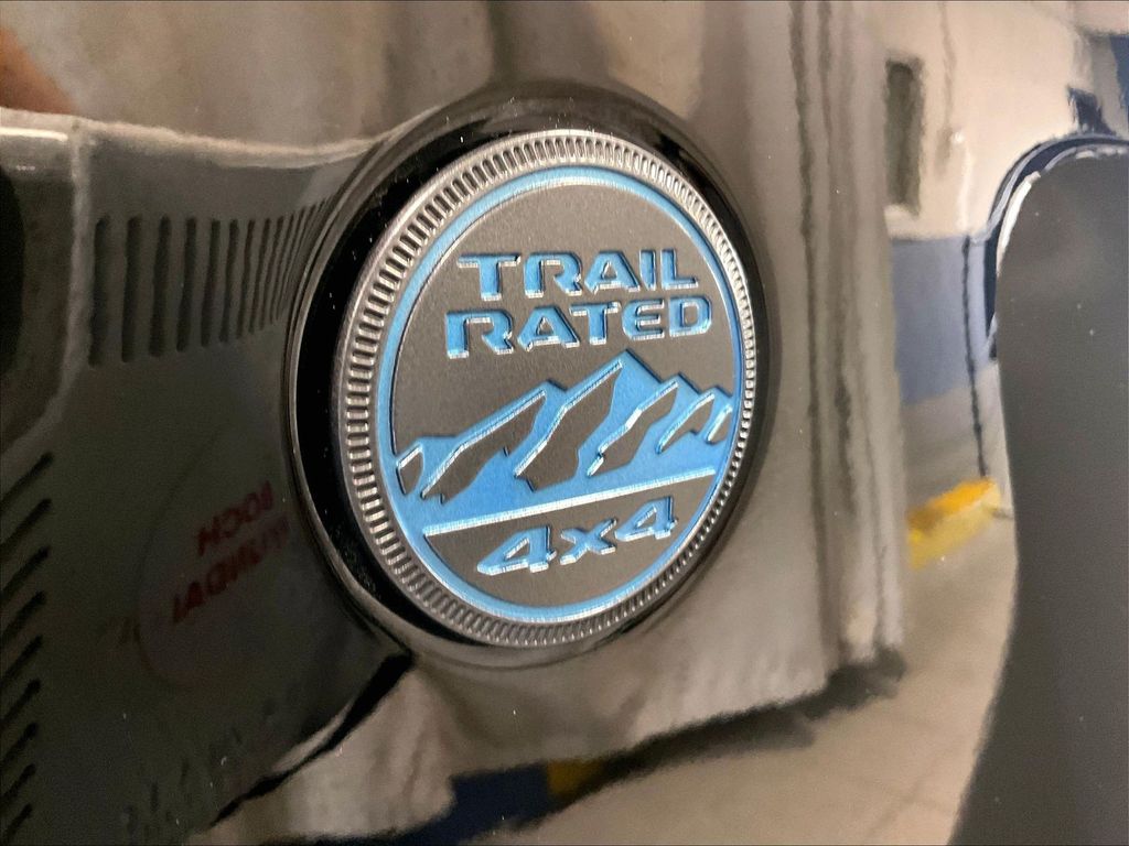2024 Jeep Wrangler — photo 29