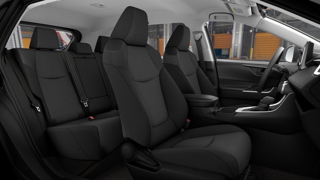 Thumbnail: 2025 Toyota RAV4 - 21