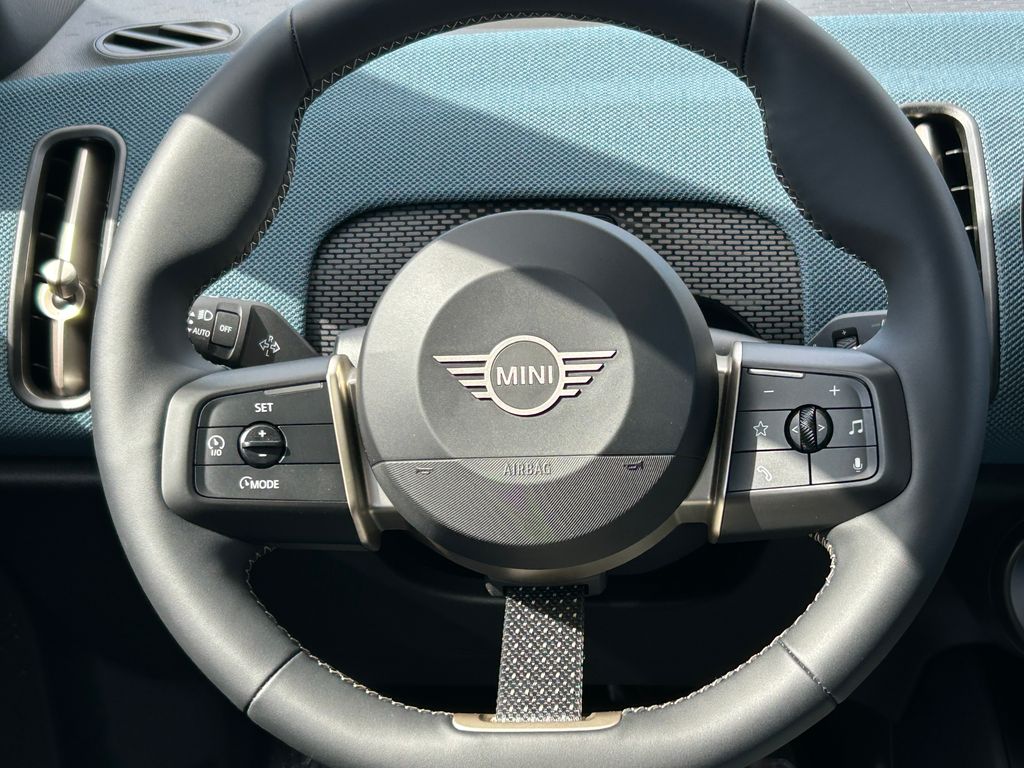 Thumbnail: 2025 MINI Cooper Countryman - 18