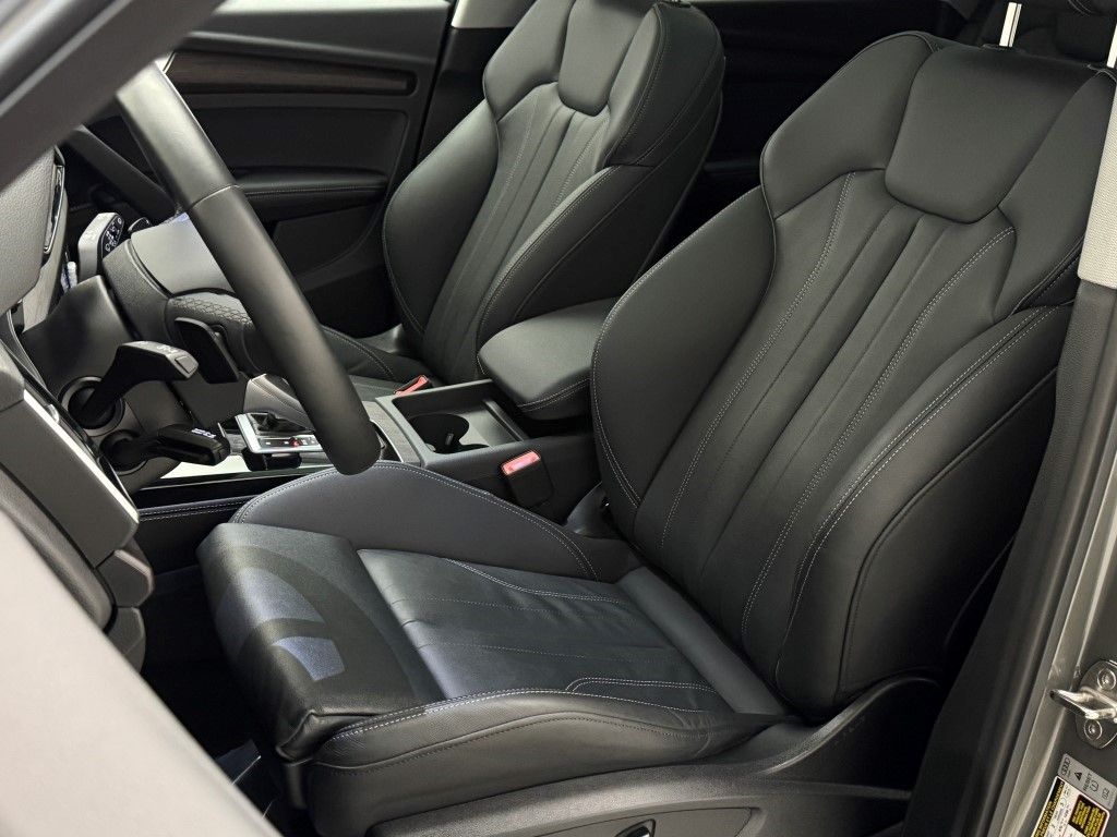 2024 Audi Q5 e Premium 26