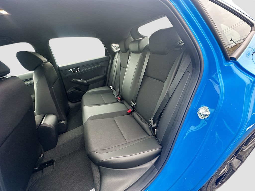 2025 Honda Civic Sport 16