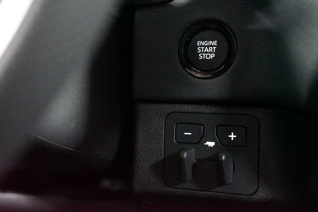 Thumbnail: 2026 Toyota Tundra - 25