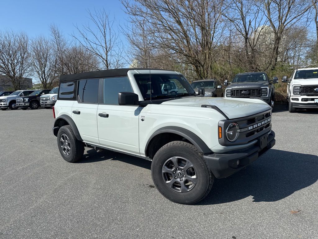 Cactus Gray 2023 Ford Bronco 4-Door 4WD SUV / Crossover Four-Wheel Drive Automatic