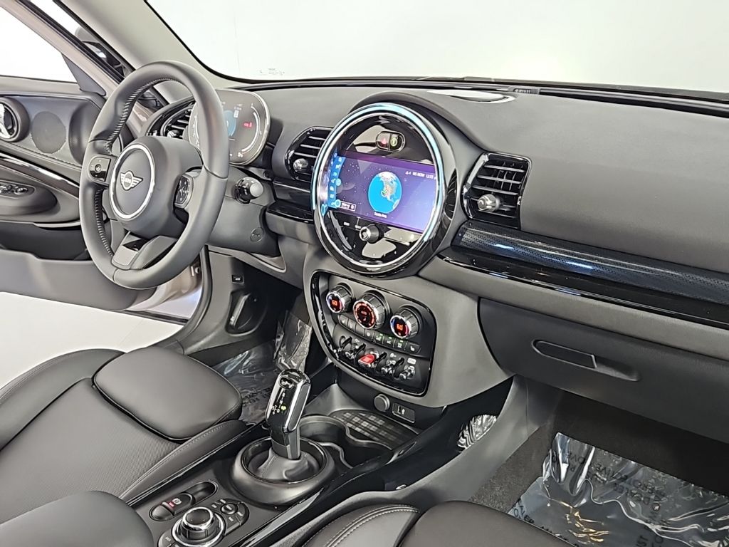 Thumbnail: 2024 MINI Cooper Clubman - 13