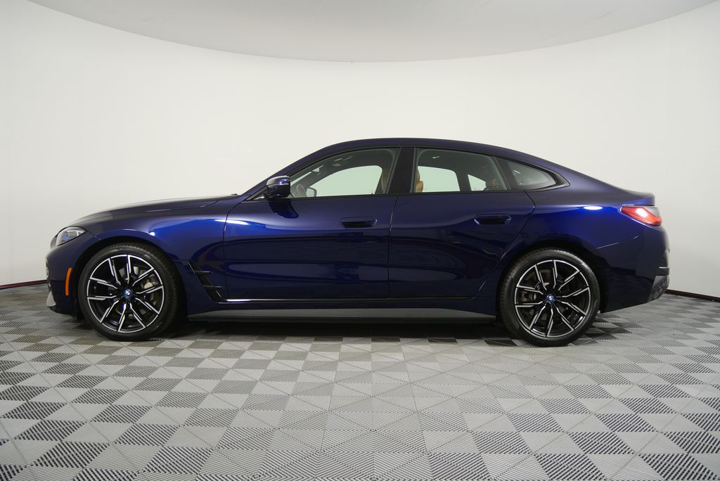 Thumbnail: 2022 BMW i4 - 6