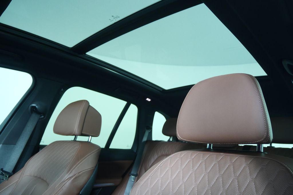 Thumbnail: 2024 BMW X5 - 12