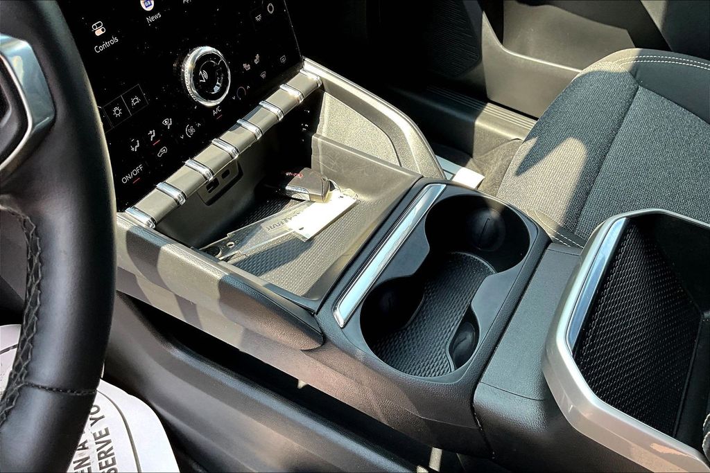 Used 2025 GMC Terrain SUV