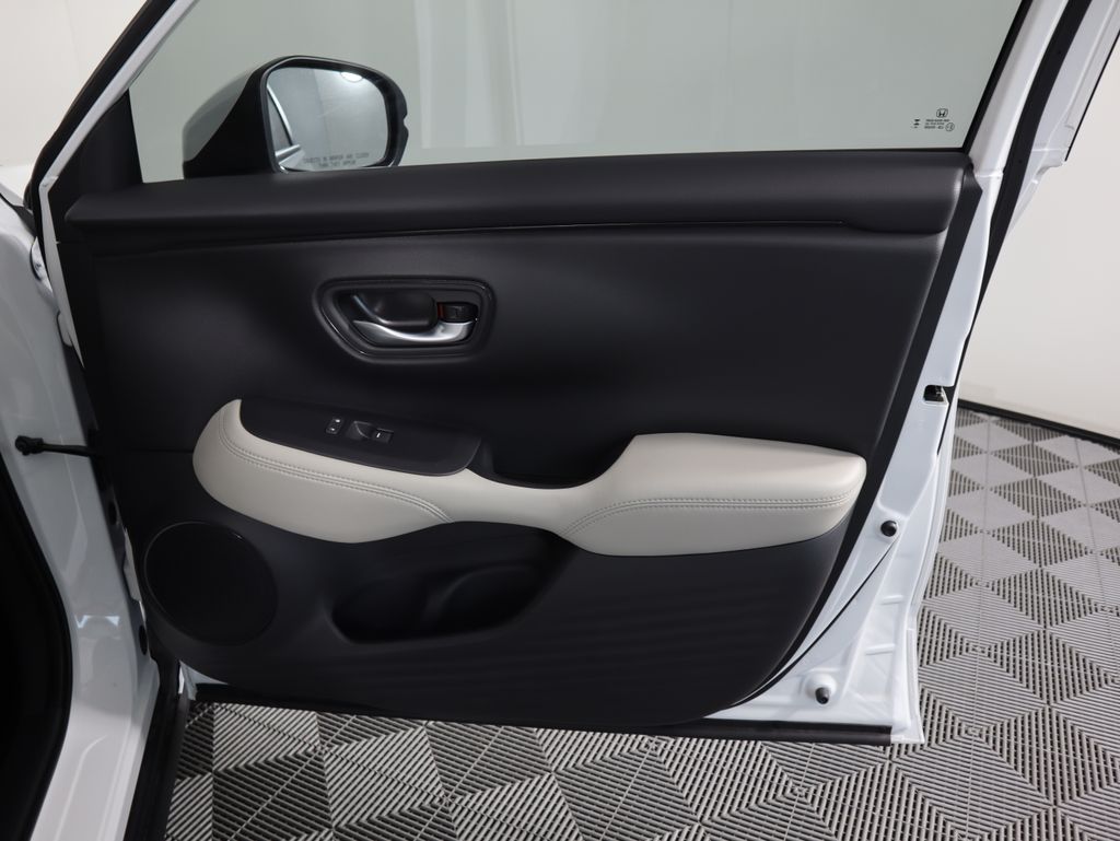 Thumbnail: 2026 Honda HR-V - 26