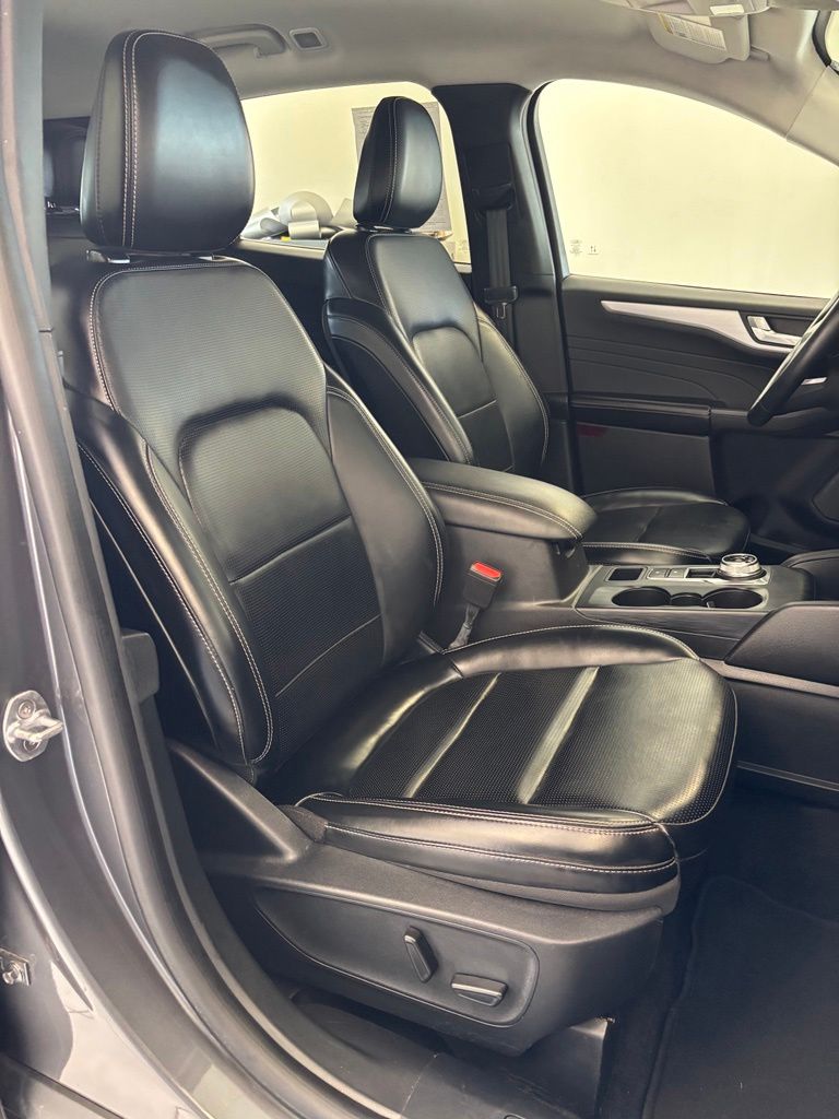 Used 2024 Ford Escape SUV