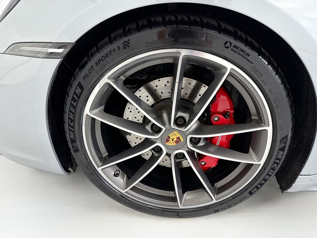 Thumbnail: 2020 Porsche 911 - 28