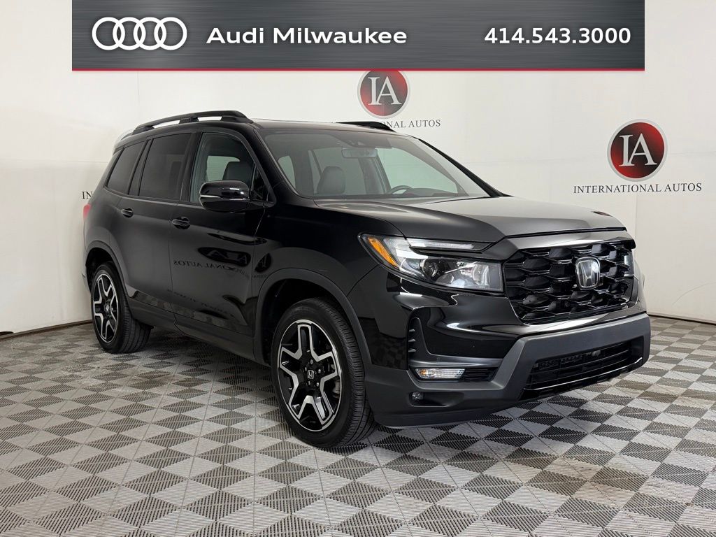 Crystal Black Pearl 2022 Honda Passport Elite AWD SUV / Crossover All-Wheel Drive 9-Speed Automatic