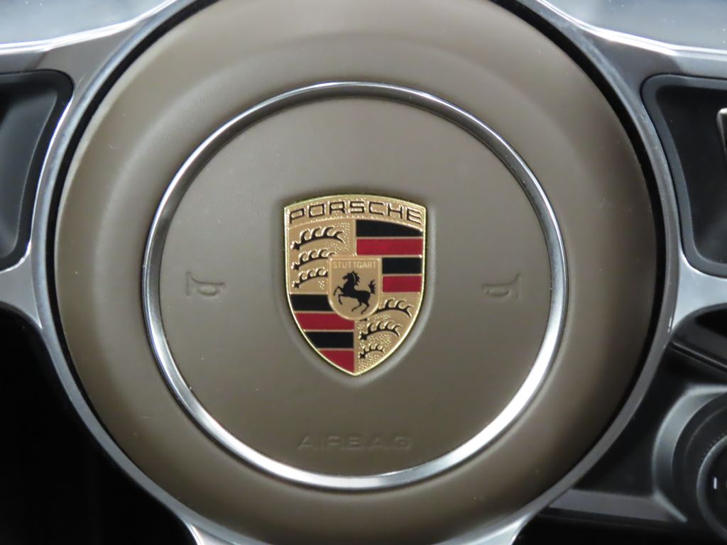 Thumbnail: 2017 Porsche 911 - 20