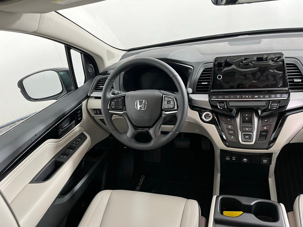 2025 Honda Odyssey Touring 5