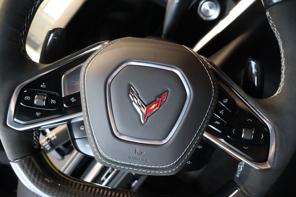 Thumbnail: 2025 Chevrolet Corvette - 19