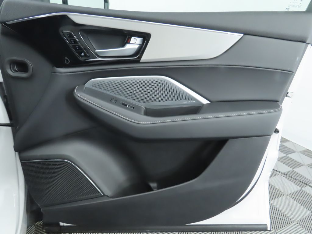 Thumbnail: 2026 Acura MDX - 27