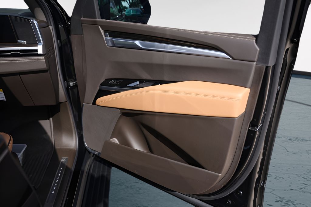 Used Car 2025 Cadillac Escalade  Premium Luxury For Sale Under $110,000 In Austin, Texas