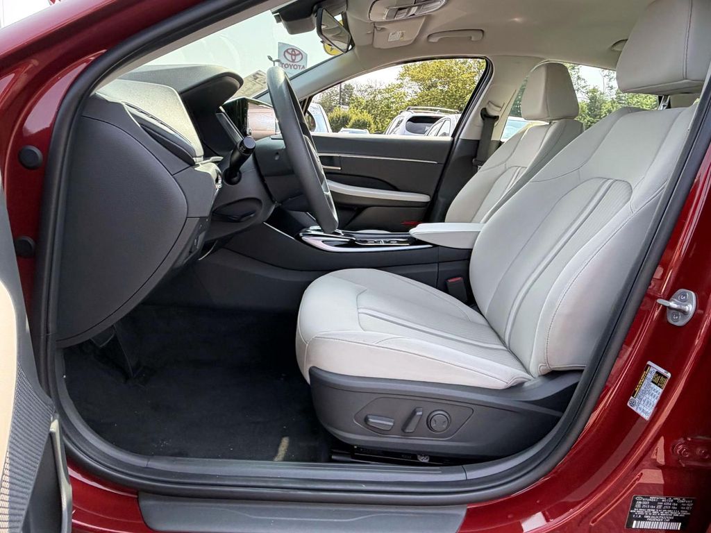 Used 2023 Hyundai Sonata Sedan