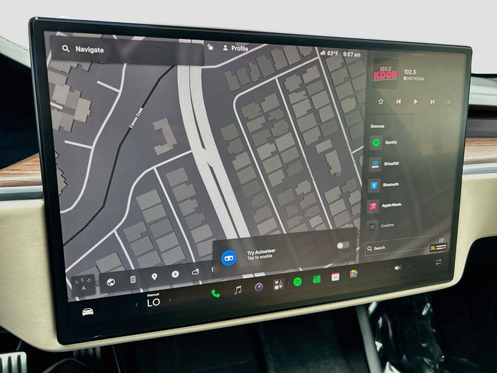 Thumbnail: 2022 Tesla Model S - 13