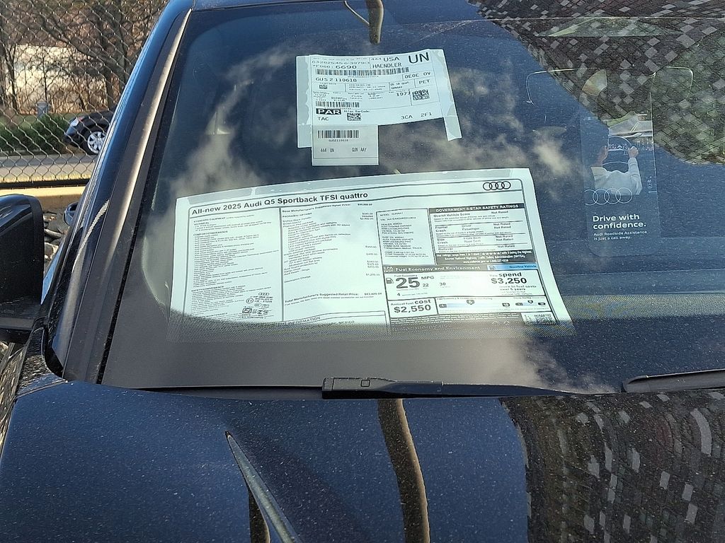 Thumbnail: 2025 Audi Q5 - 4