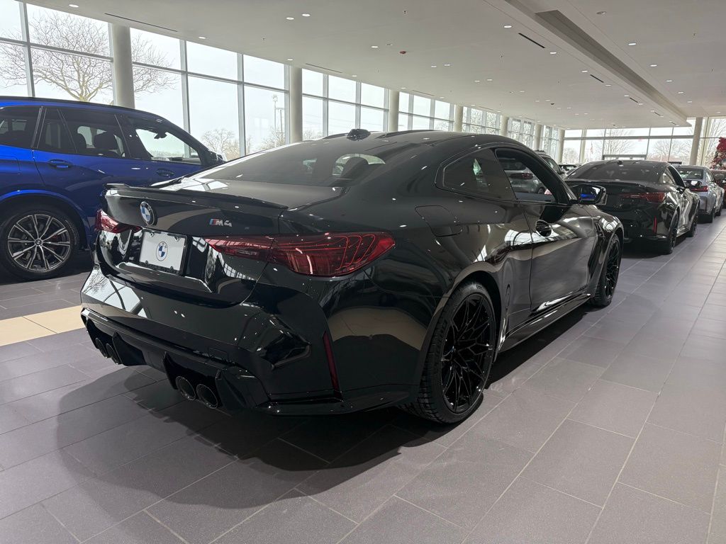 Thumbnail: 2026 BMW M4 - 4
