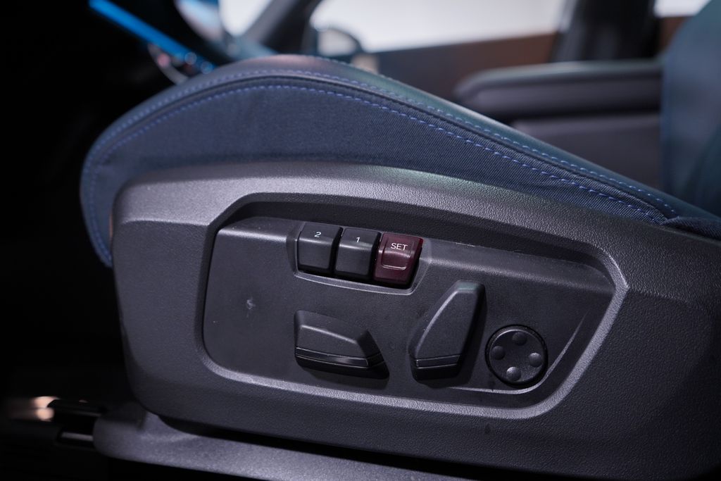 Thumbnail: 2025 MINI Cooper Countryman - 18