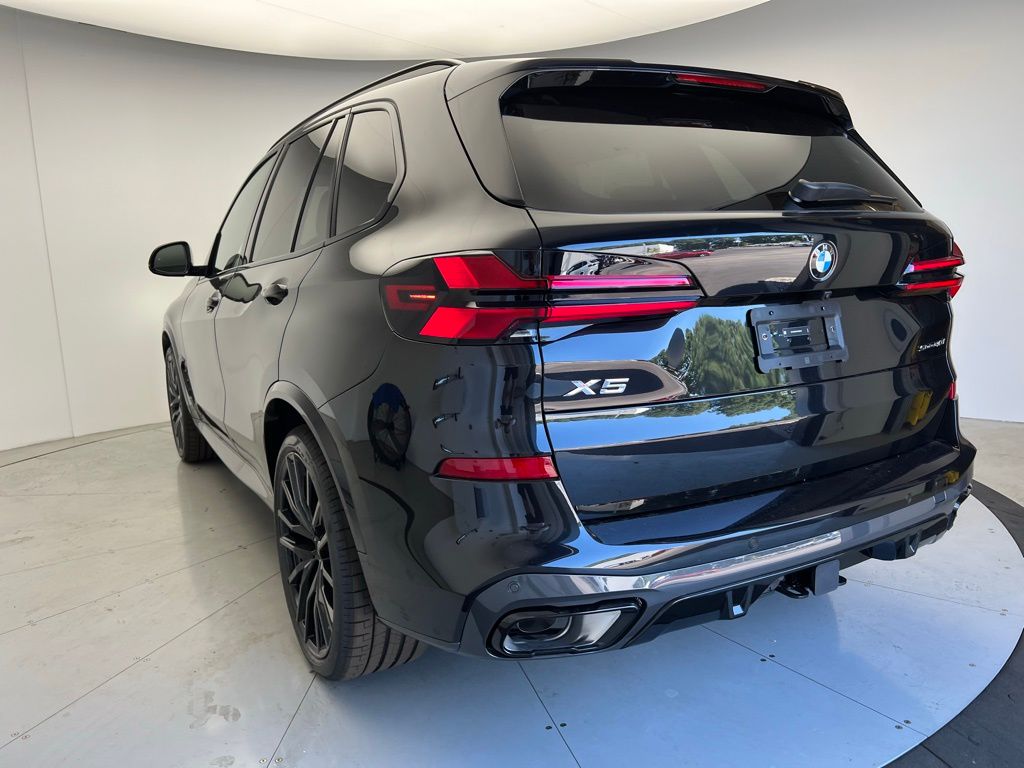 Thumbnail: 2026 BMW X5 - 4