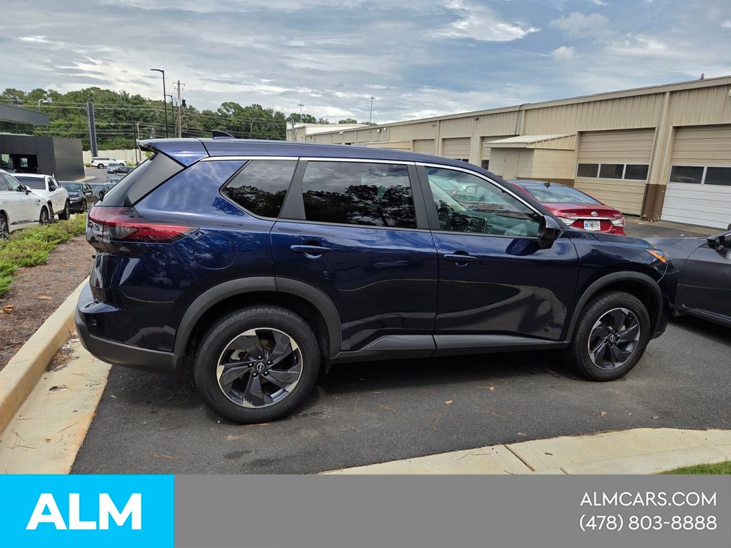 Used 2025 Blue Nissan SV image 17