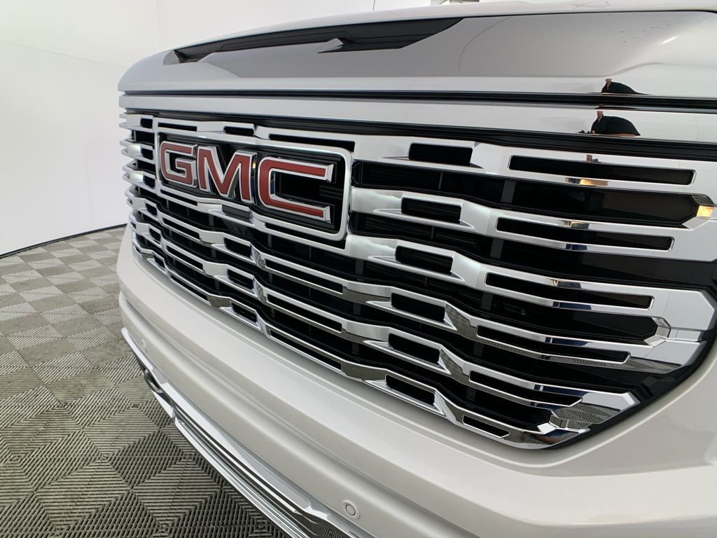 2024 GMC Sierra 1500 Denali 50