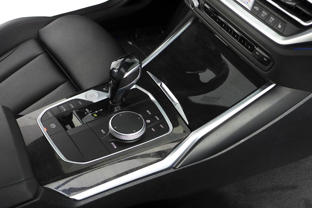 Thumbnail: 2021 BMW 3 Series - 15