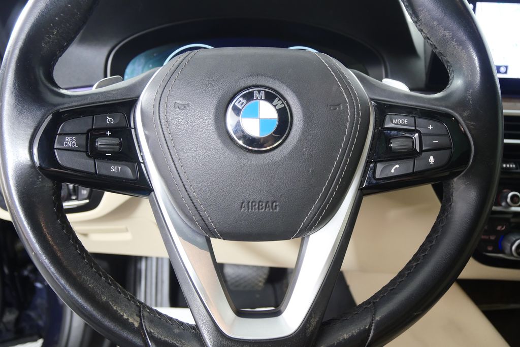 Thumbnail: 2019 BMW 5 Series - 18