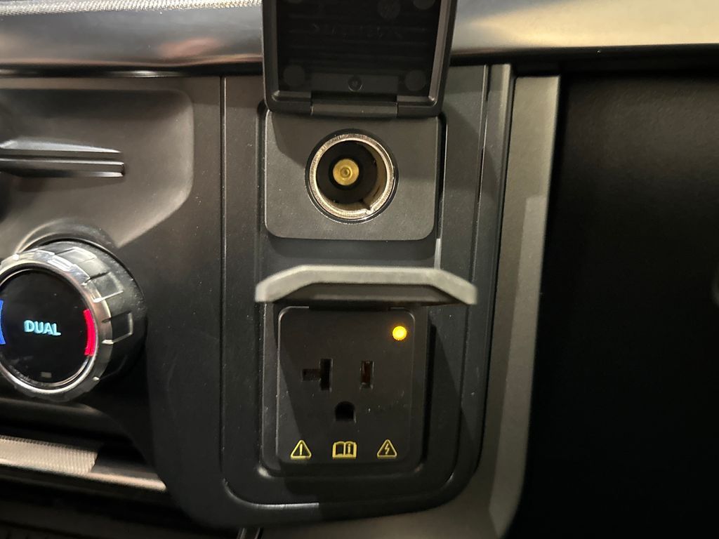 Certified Used 2025 Gray Ford Lariat image 31