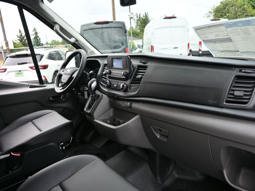 2025 Ford Transit 350