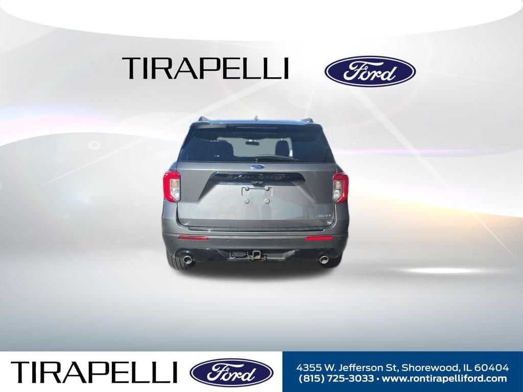 Certified Used 2023 Gray Ford ST-Line image 10