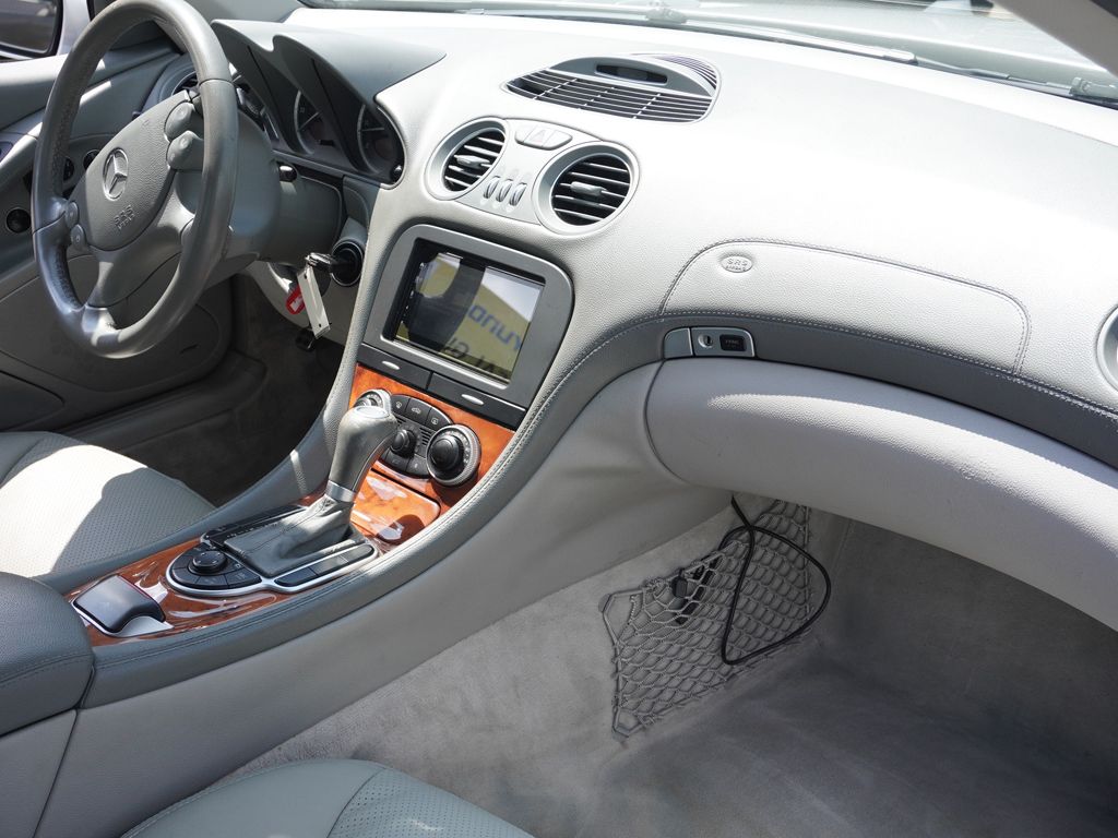 Used 2005 Silver Mercedes-Benz SL 500 image 20
