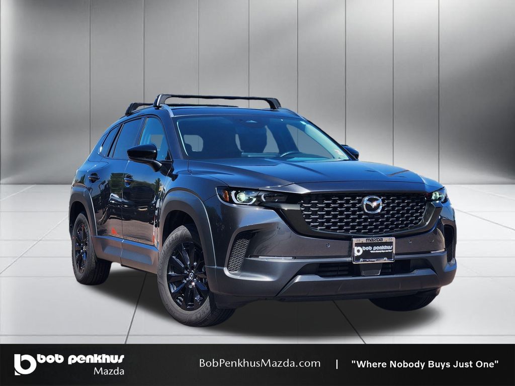 2026 Mazda CX-50 Gris (Machine Gray Metallic) SUV/Crossover Tracción en las cuatro ruedas Transmisión variable continua