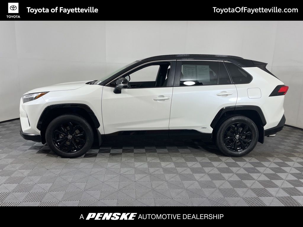 Thumbnail: 2022 Toyota RAV4 - 2