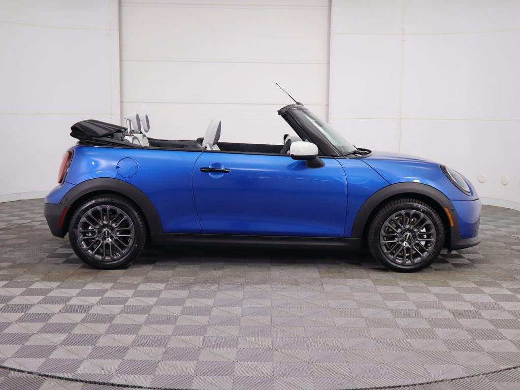 Thumbnail: 2026 MINI Cooper - 4
