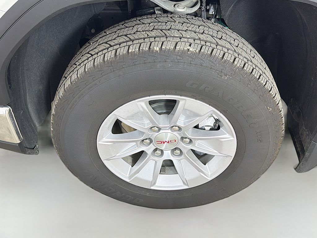 Used 2026 White GMC Pro image 16