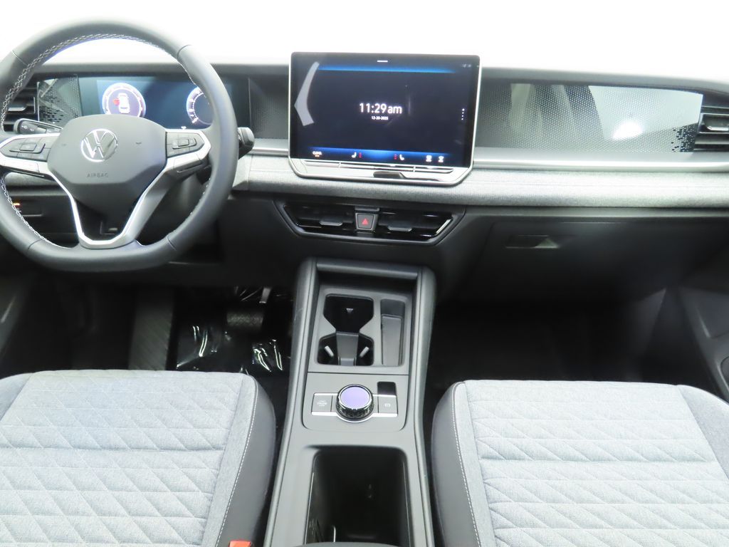 Thumbnail: 2026 Volkswagen Tiguan - 13